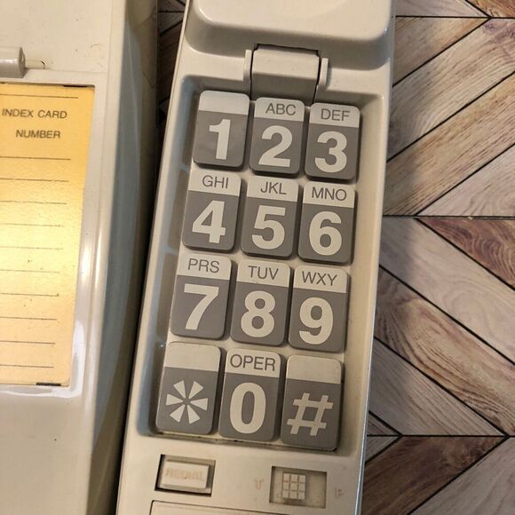 Vintage Conair Phone PR5001 Beige Big Button Corded Telephone UNTESTED - Picture 3 of 10